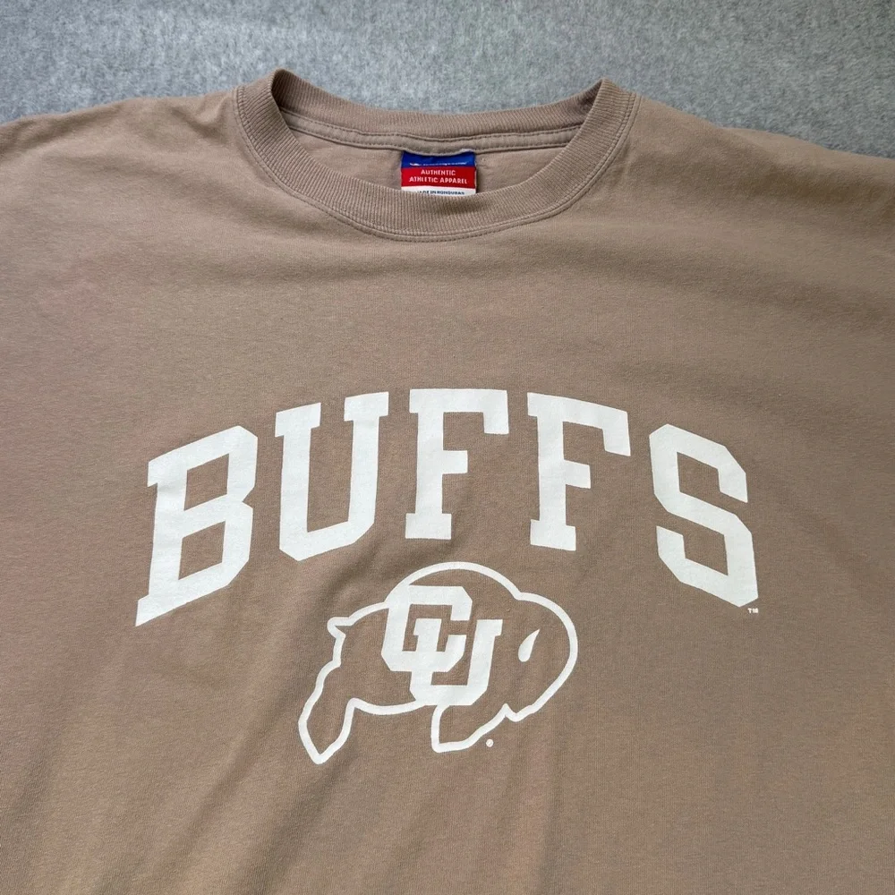Champion Colorado Buffs CU Logo T-Shirt Tan Sz L‎ NCAA College Tee - Picture 2 of 7
